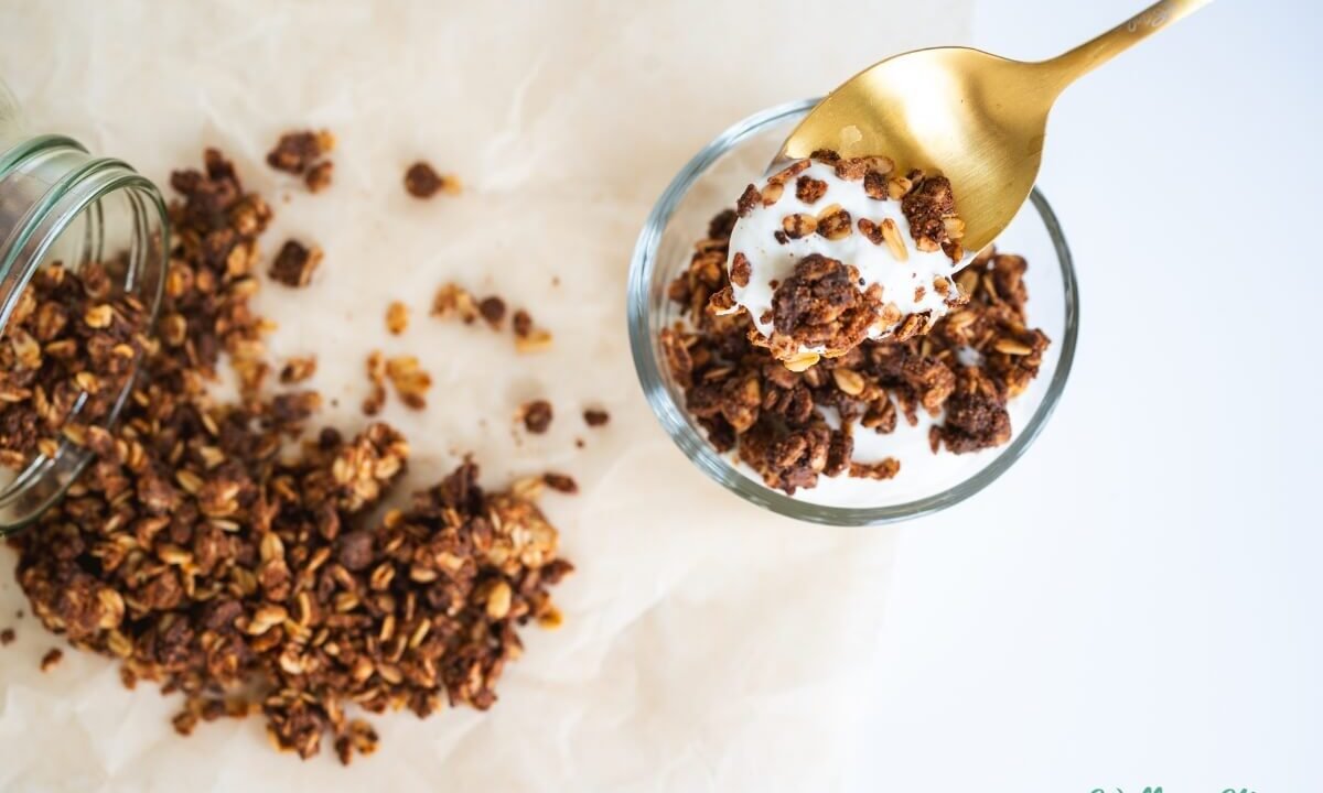 Homemade Chocolate Chunk Granola